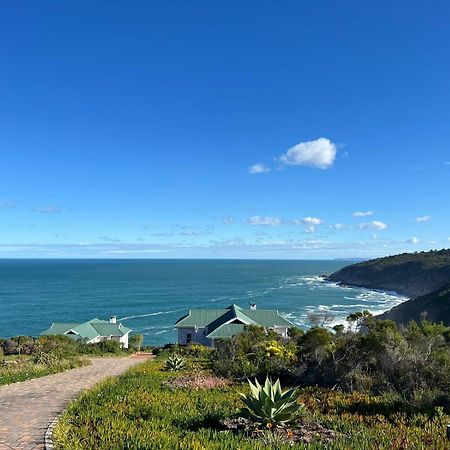 Blue Whale Resort George Bagian luar foto